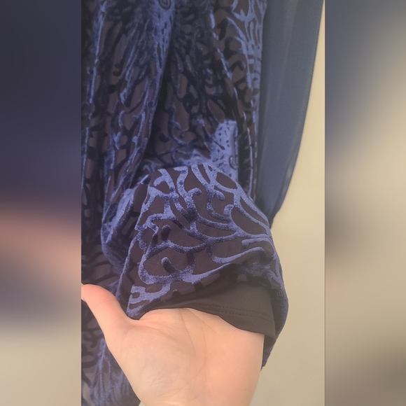 Blackmilk Navy burned velvet dress. L - Picture 4 of 10